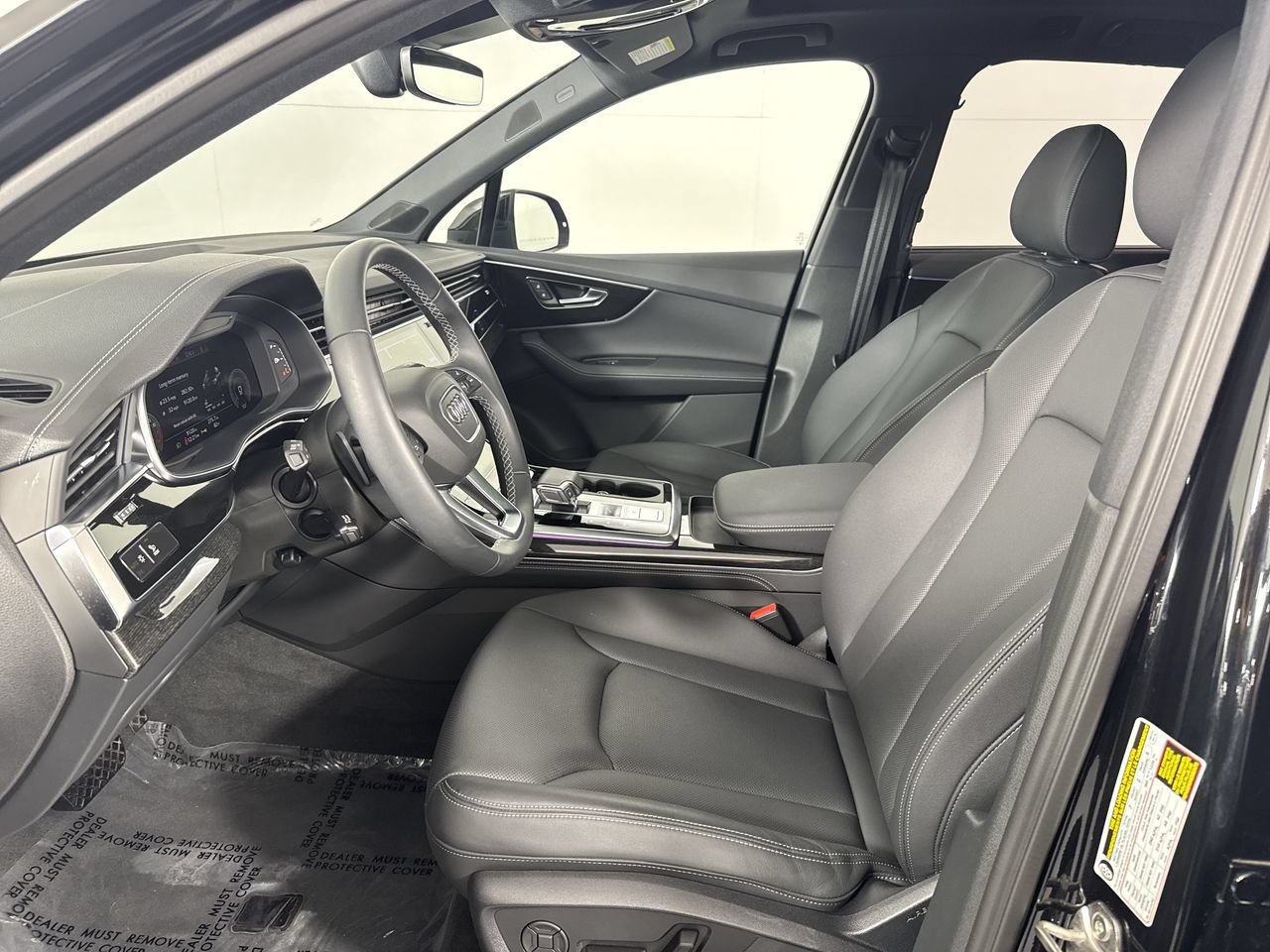Used 2025 Audi Q7 3.0T Premium Plus w/ Premium Plus Package AWD/4WD image 26