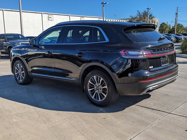 Used 2022 Lincoln Nautilus FWD w/ Premium Package image 8