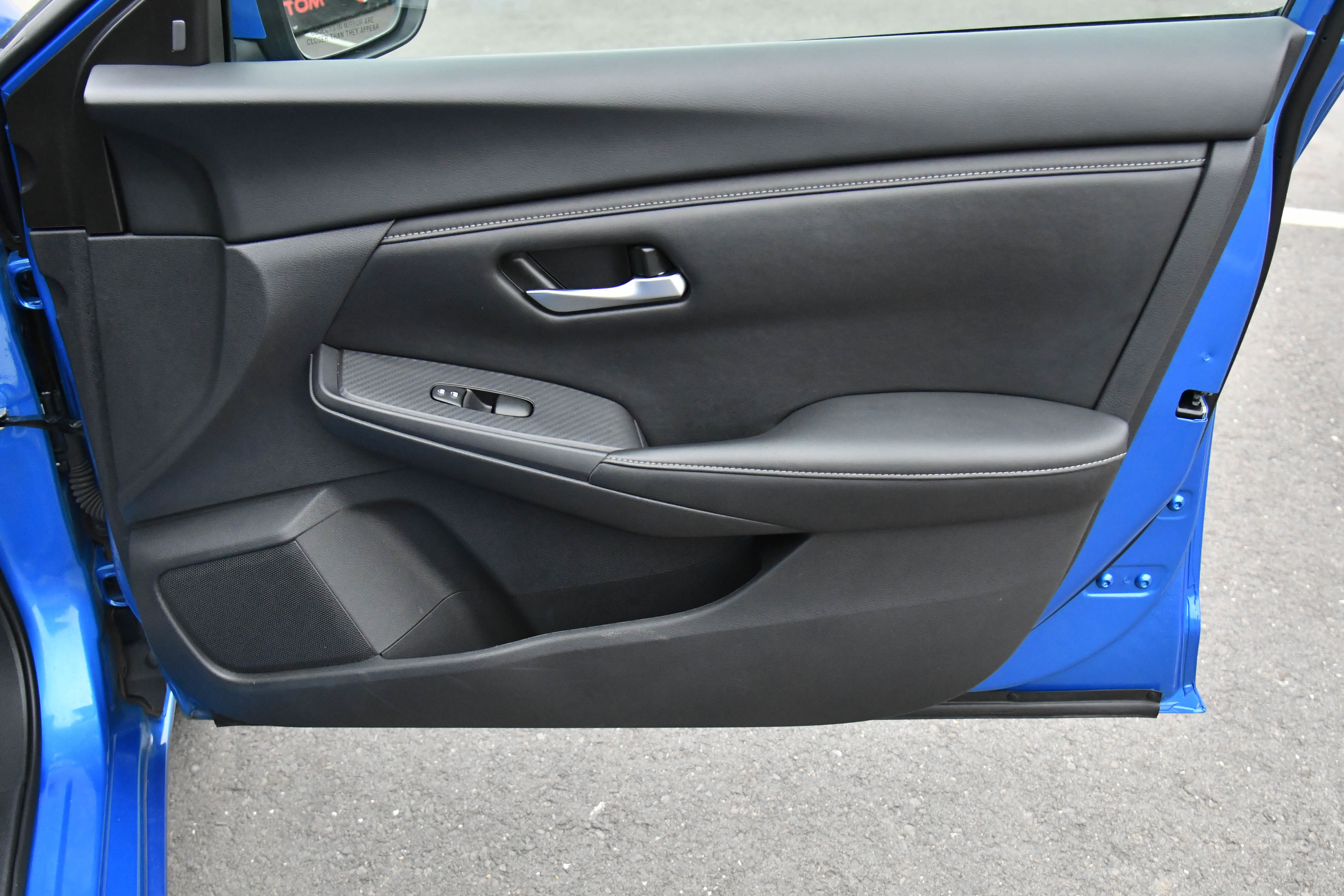 Used 2024 Nissan Sentra SV image 38