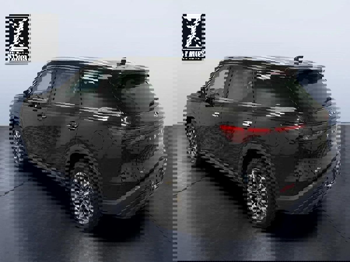 Used 2024 INFINITI QX60 Luxe image 4