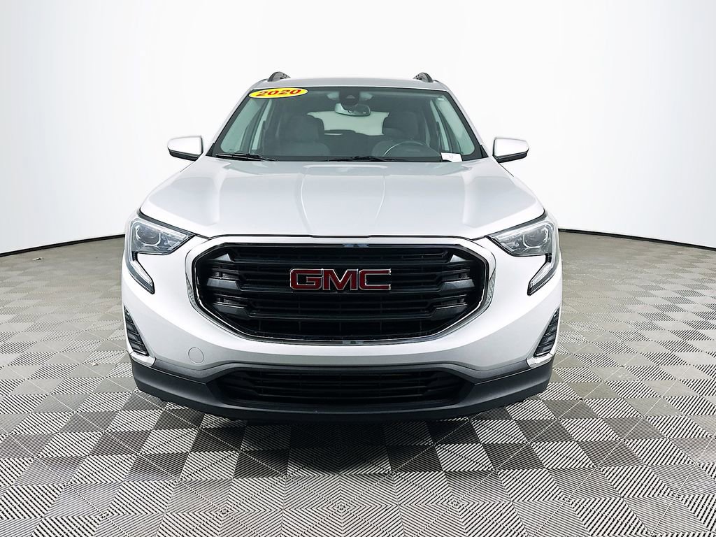 Used 2020 GMC Terrain SLE w/ Driver Convenience Package image 4