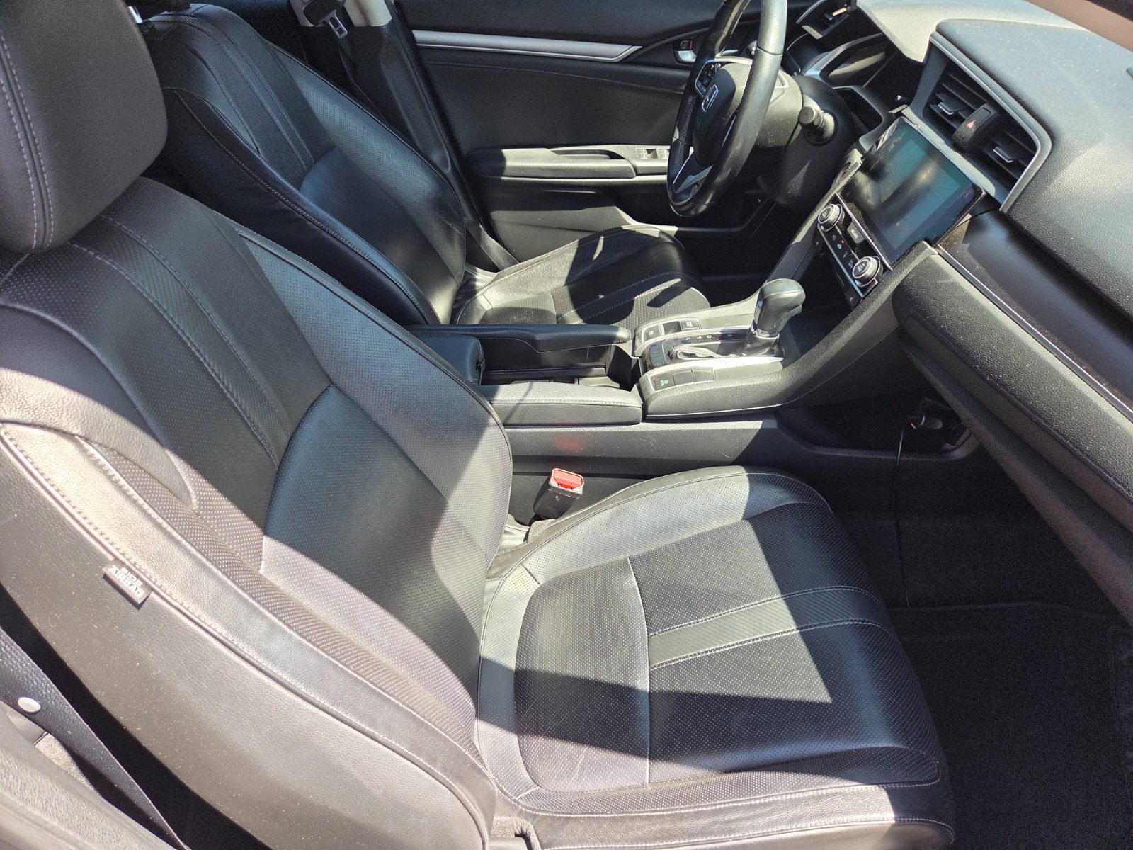 Used 2016 Honda Civic Touring image 15