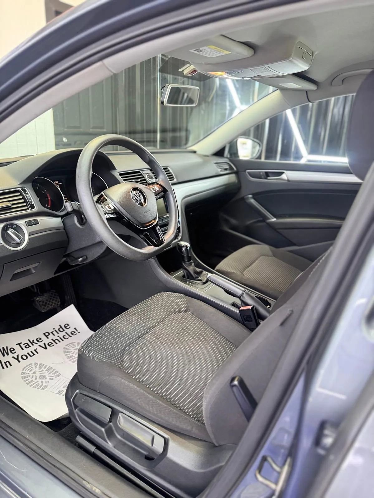 Used 2016 Volkswagen Passat 1.8T S image 32