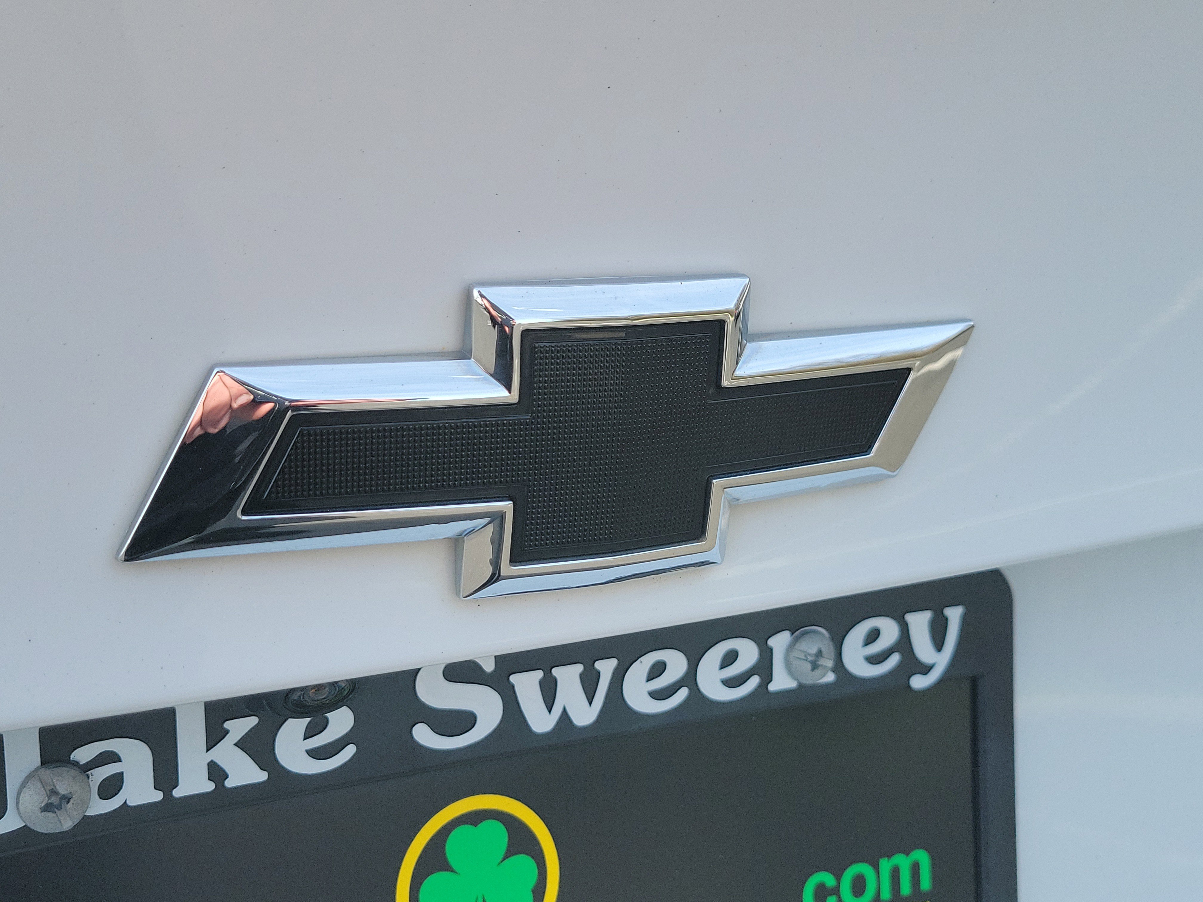 Used 2018 Chevrolet Malibu LT w/ Driver Confidence Package image 6