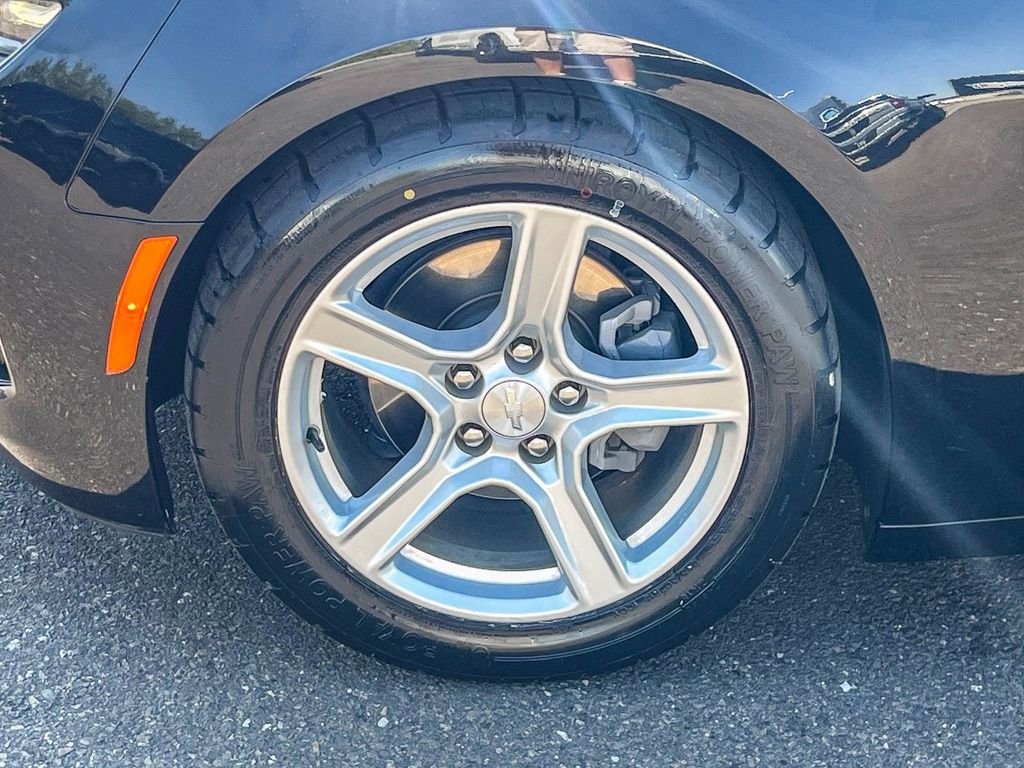 Certified 2023 Chevrolet Camaro LT image 15