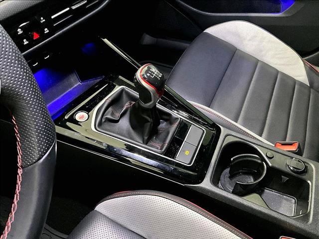 Used 2024 Volkswagen GTI Autobahn FWD image 15