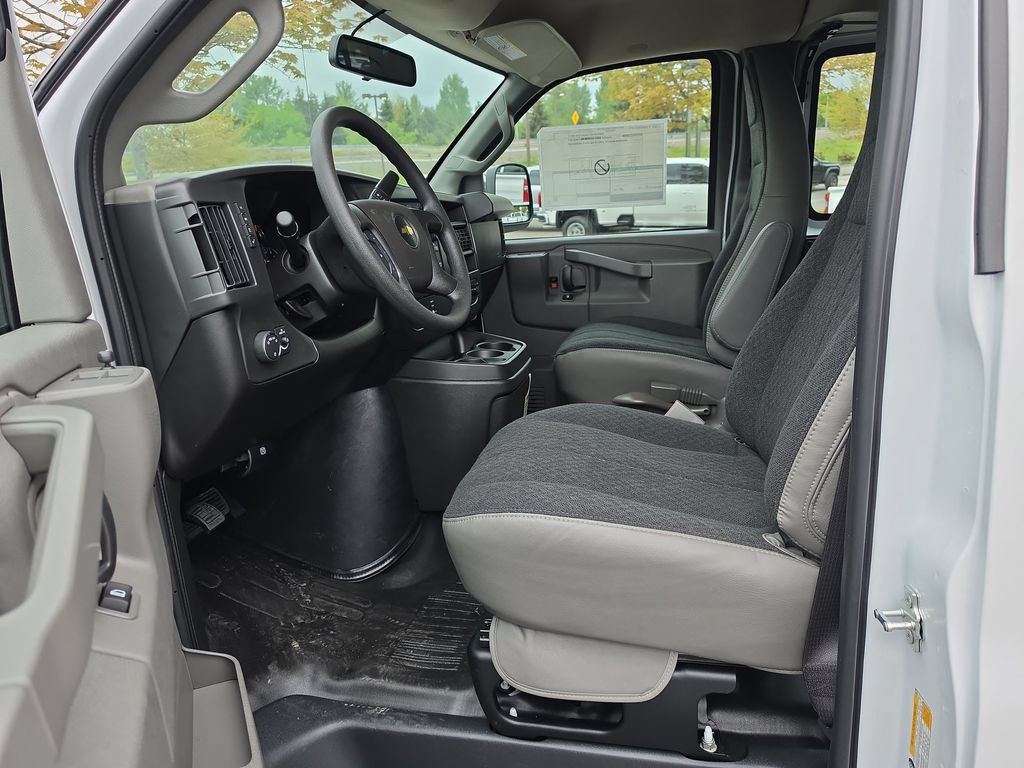 New 2026 Chevrolet Express 3500 Extended w/ Driver Convenience Package RWD image 18