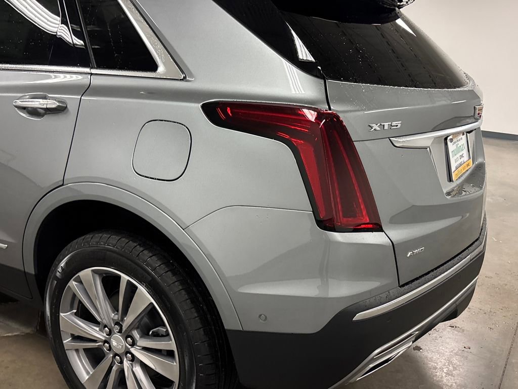 New 2026 Cadillac XT5 Premium Luxury w/ Driver Assist Package image 11