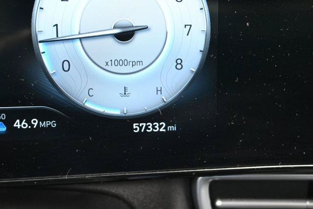 Used 2024 Hyundai Elantra SEL FWD image 9