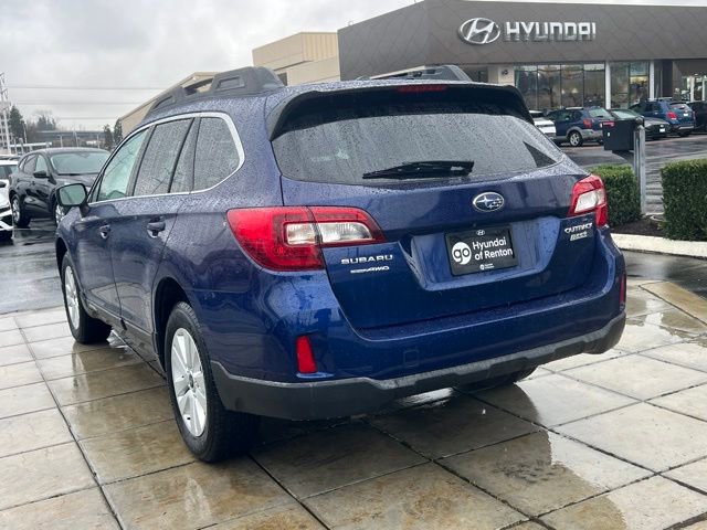Used 2015 Subaru Outback 2.5i Premium image 11