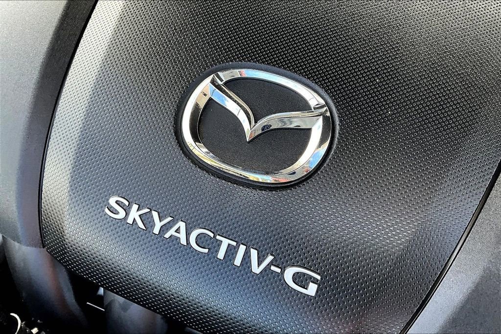 Used 2021 MAZDA CX-30 FWD 2.5 S w/ Premium Package image 29