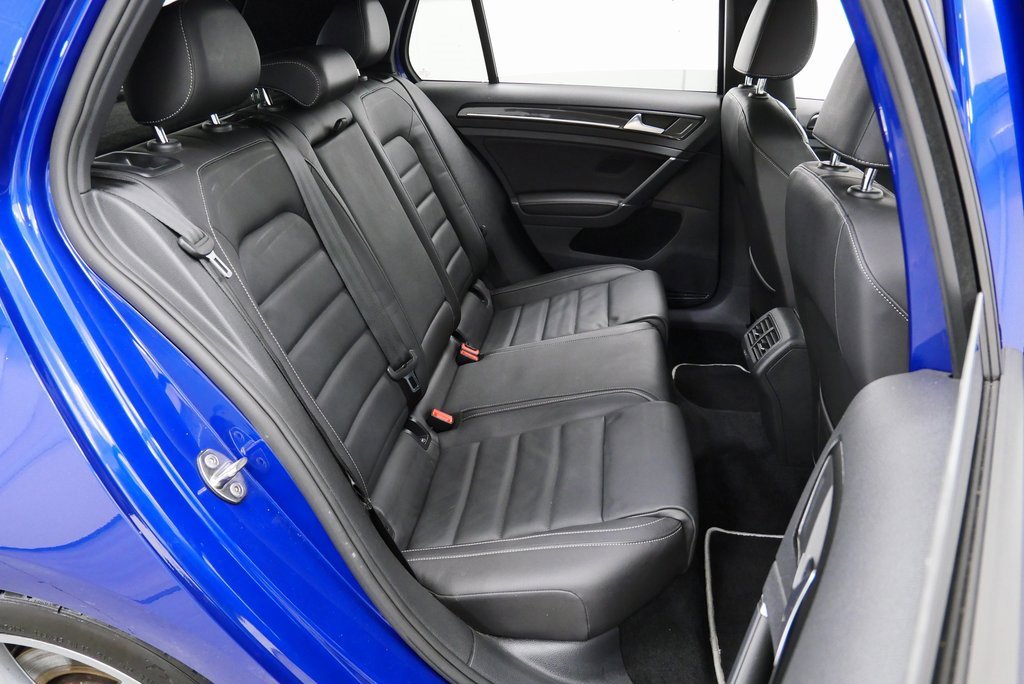 Used 2017 Volkswagen Golf R 4-Door image 19