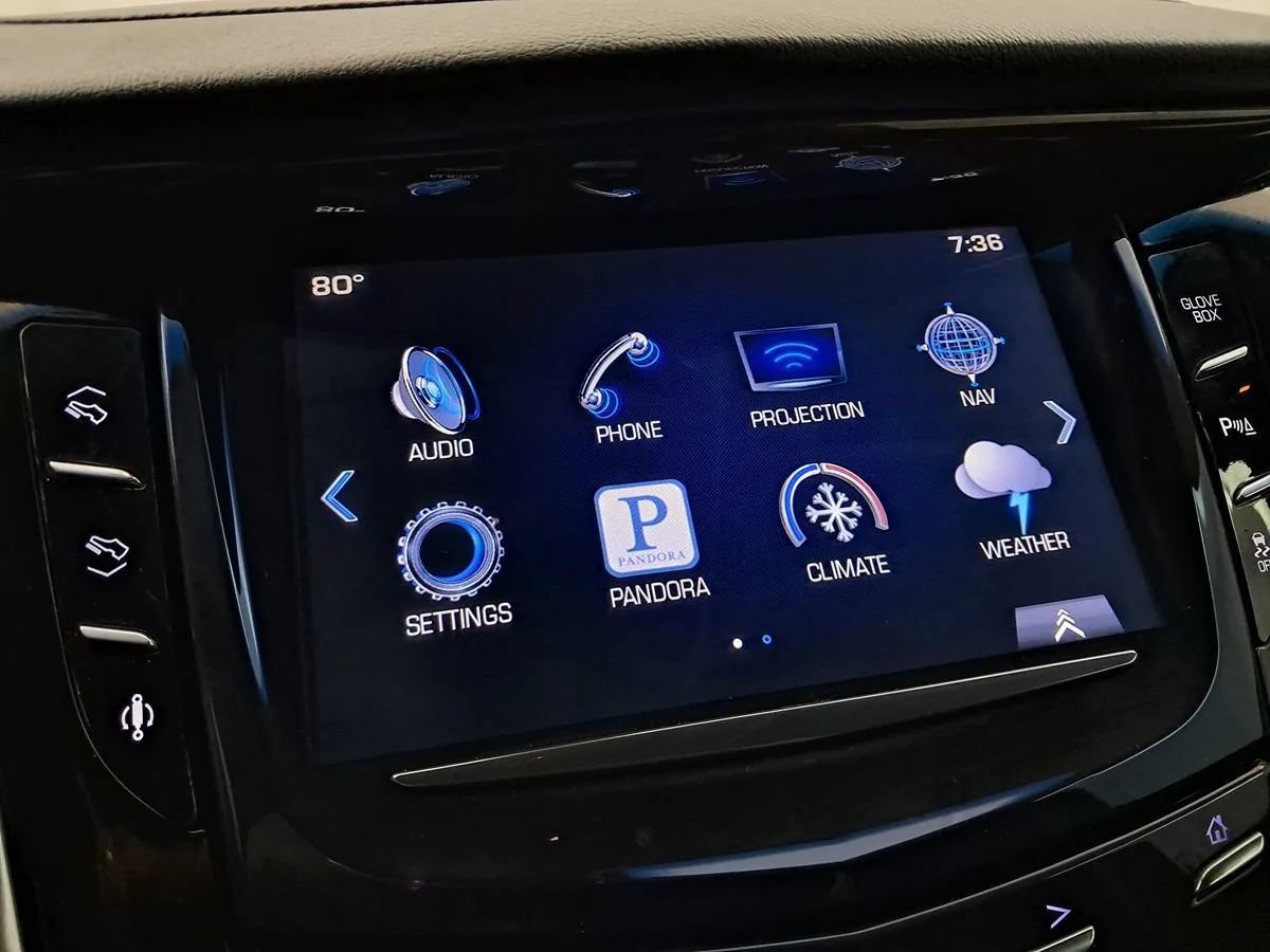 Used 2016 Cadillac Escalade 4WD image 16