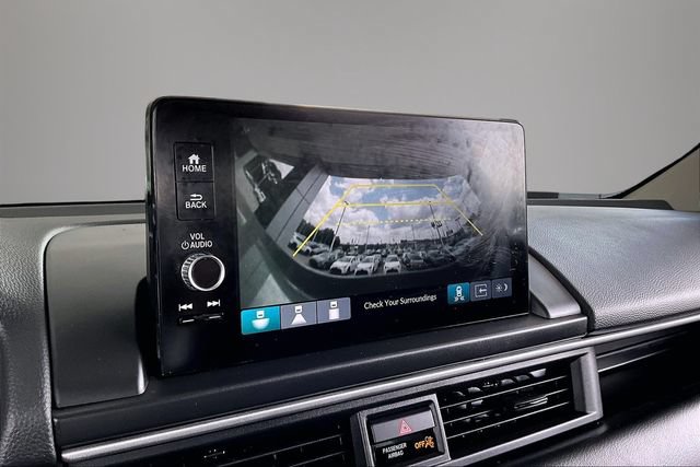 Used 2025 Honda Pilot EX-L image 13