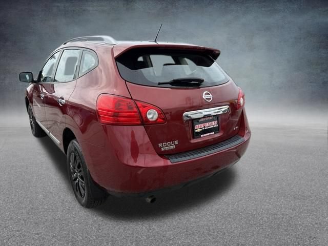 Used 2015 Nissan Rogue S w/ Convenience Package AWD/4WD image 10