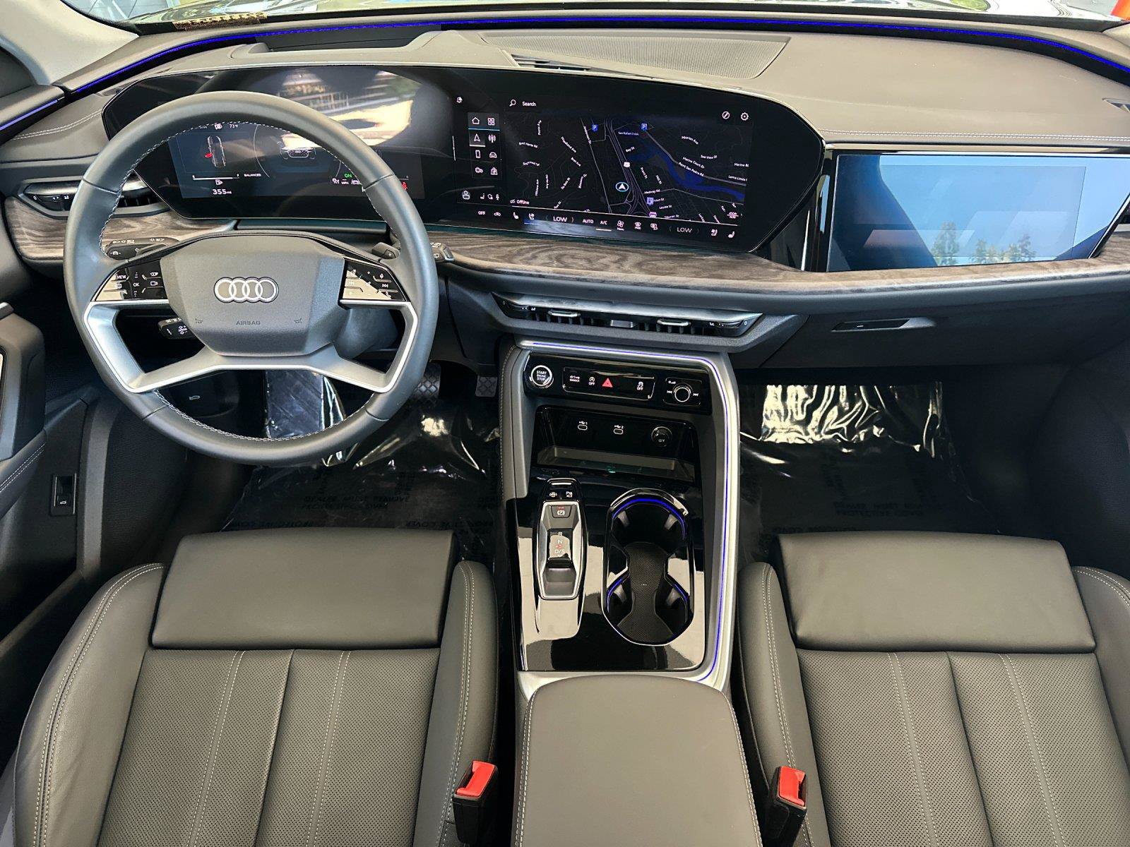 Certified 2025 Audi Q5 Prestige w/ 20" Wheel Package AWD/4WD image 13