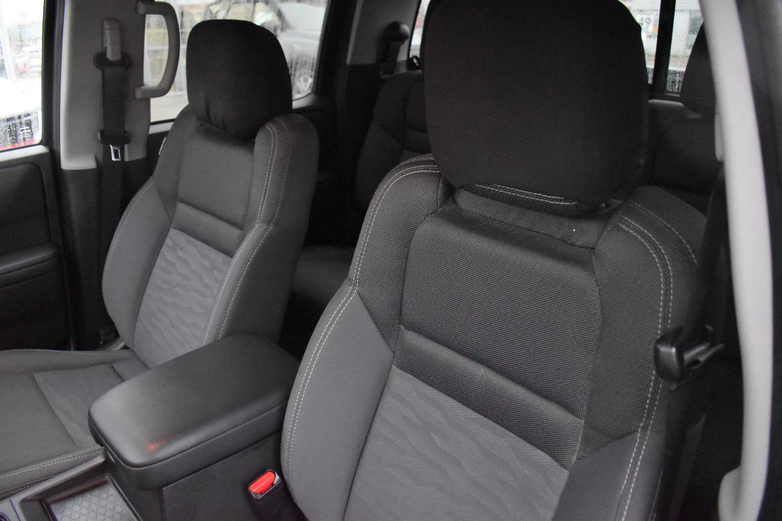 Used 2023 Nissan Frontier SV w/ SV Convenience Package image 21