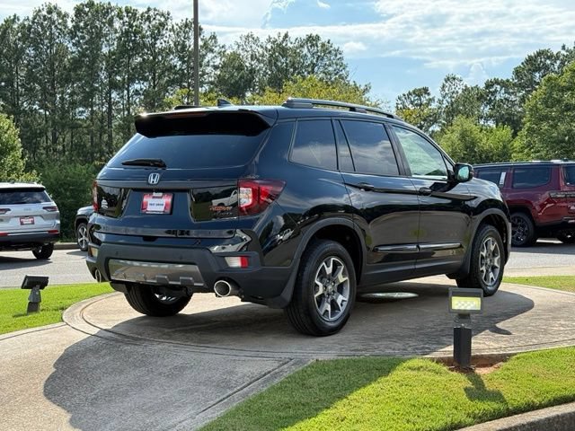 Used 2023 Honda Passport TrailSport image 7