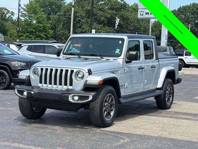 Used 2023 Jeep Gladiator Overland w/ LED Lighting Group AWD/4WD image 28