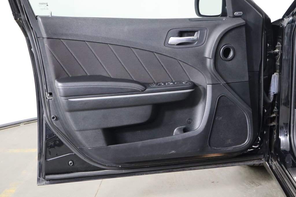 Used 2023 Dodge Charger SXT RWD image 20