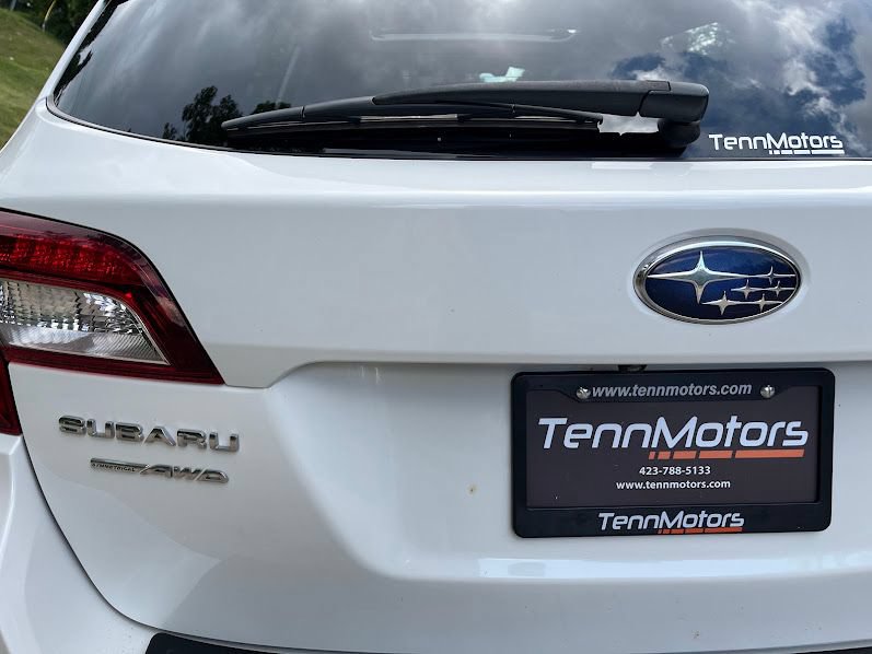 Used 2017 Subaru Outback 3.6R Touring w/ Protection Package #1 AWD/4WD image 43