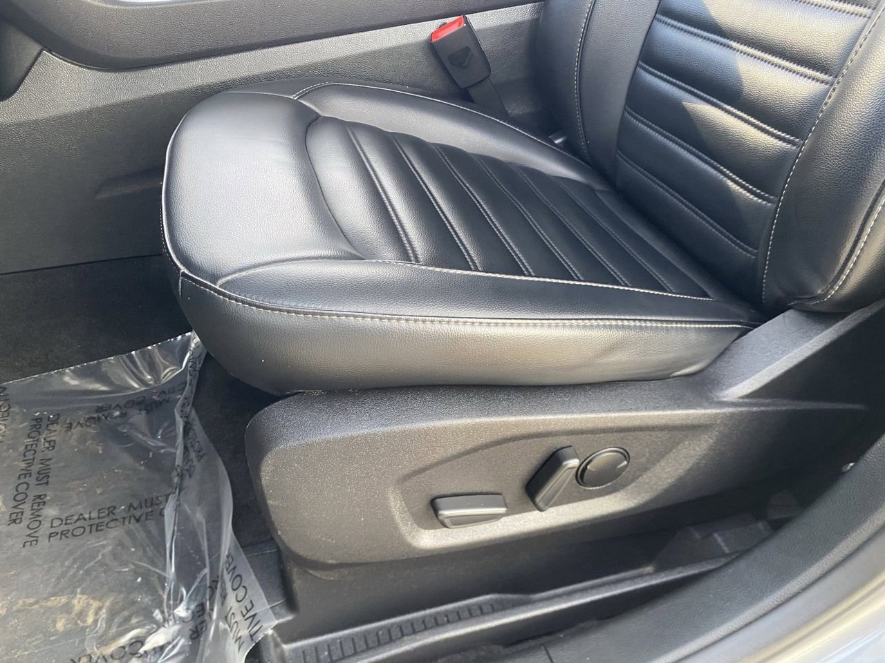 Used 2024 Ford Edge SEL image 19