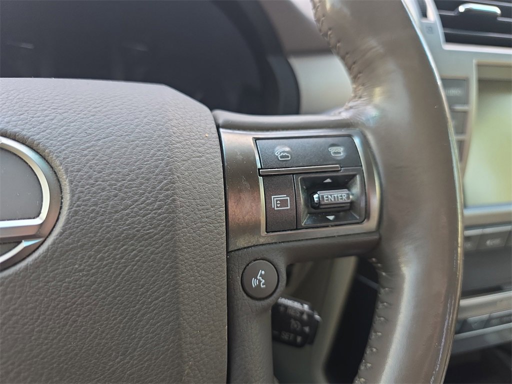 Used 2015 Lexus GX 460 image 19