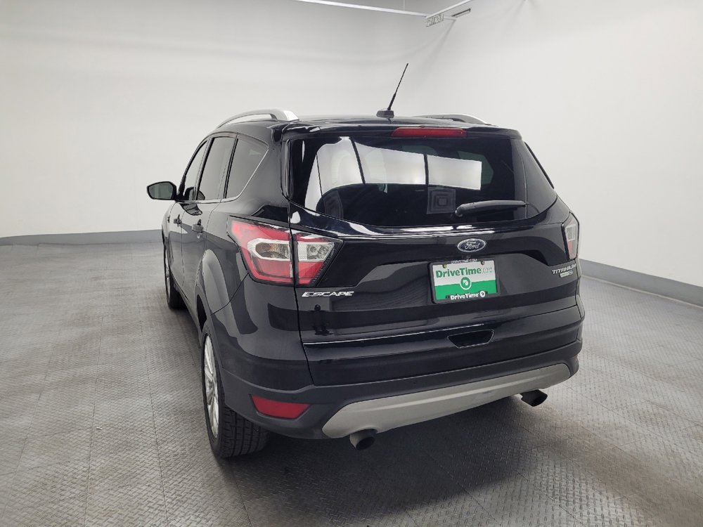 Used 2017 Ford Escape Titanium image 6