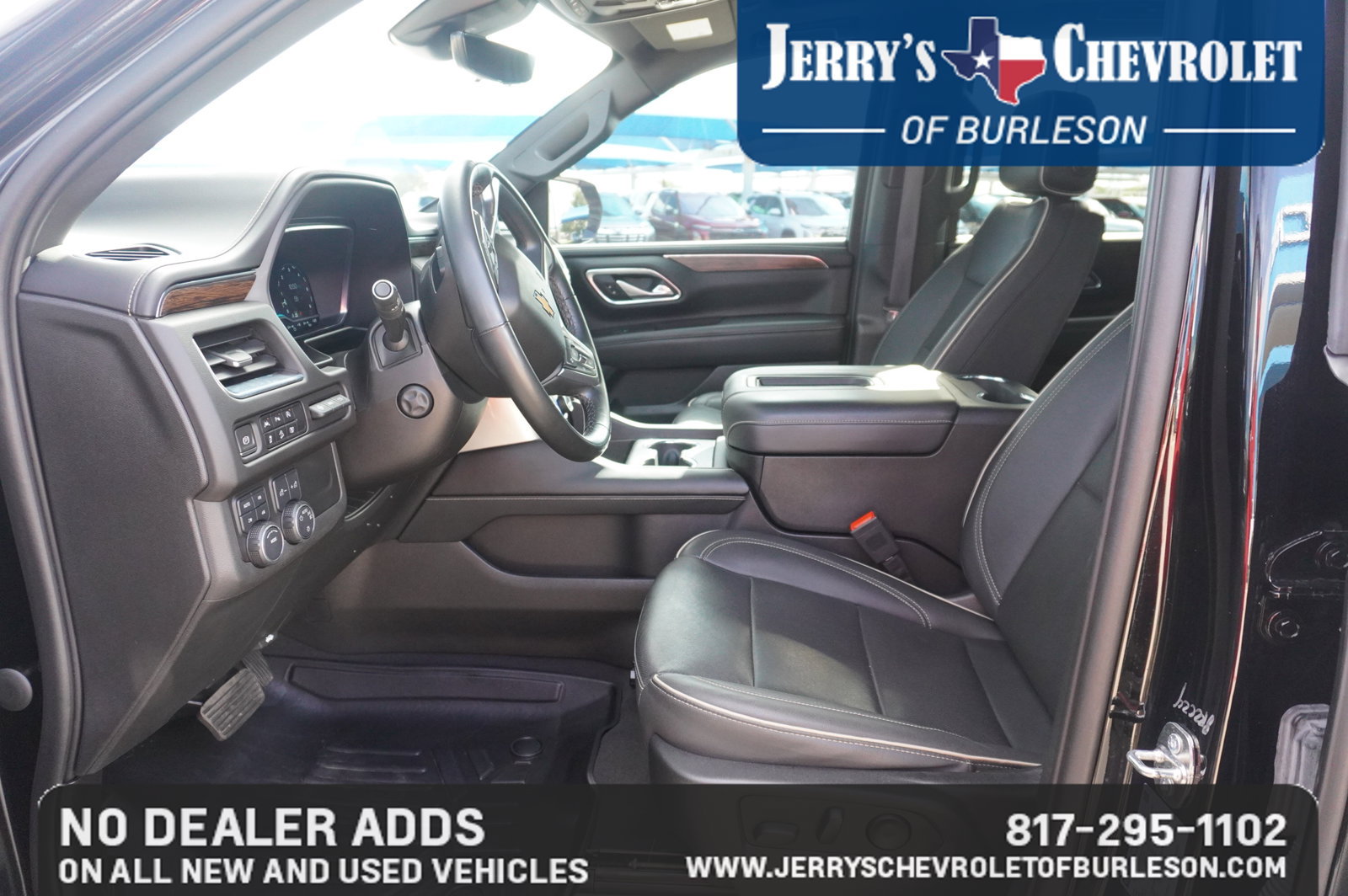 Used 2023 Chevrolet Tahoe Premier AWD/4WD image 12