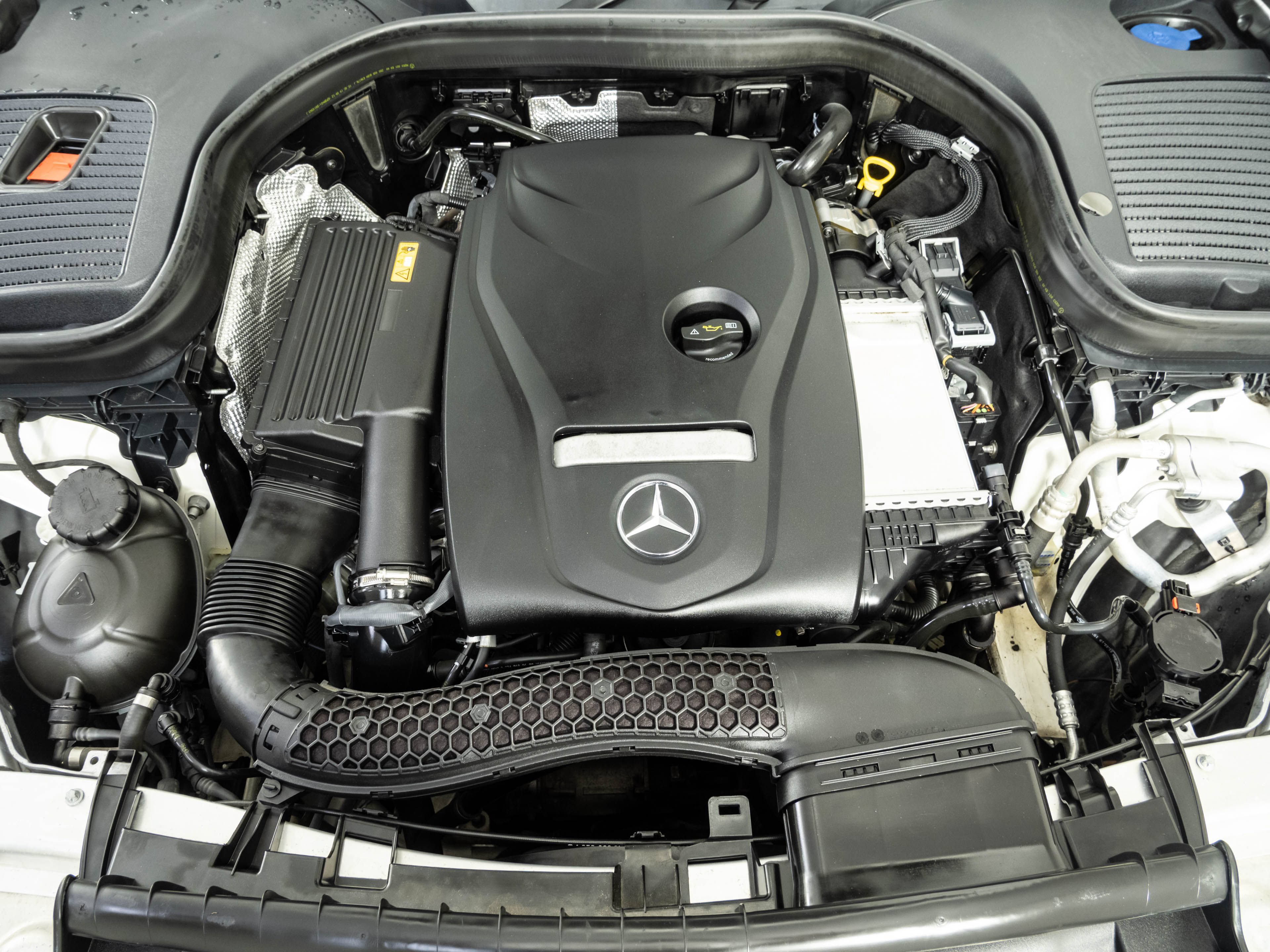 Used 2019 Mercedes-Benz GLC 300 image 32