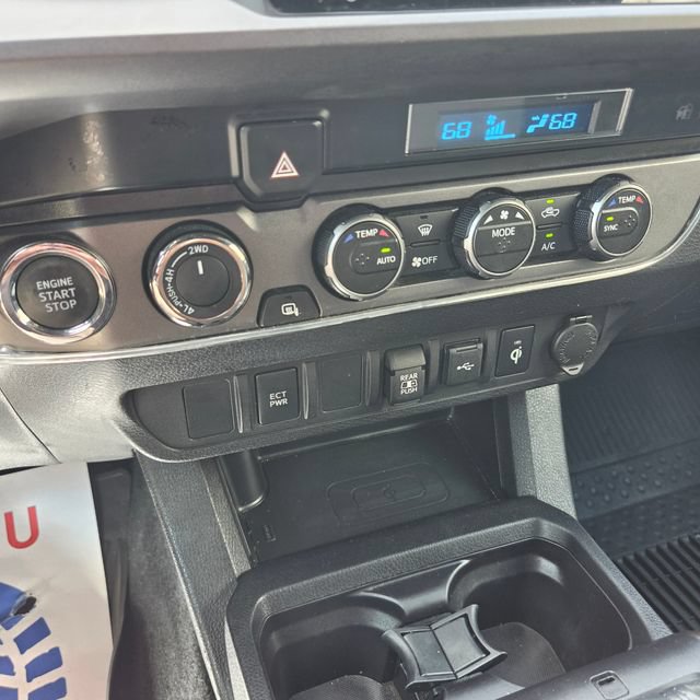 Used 2023 Toyota Tacoma TRD Sport AWD/4WD image 22