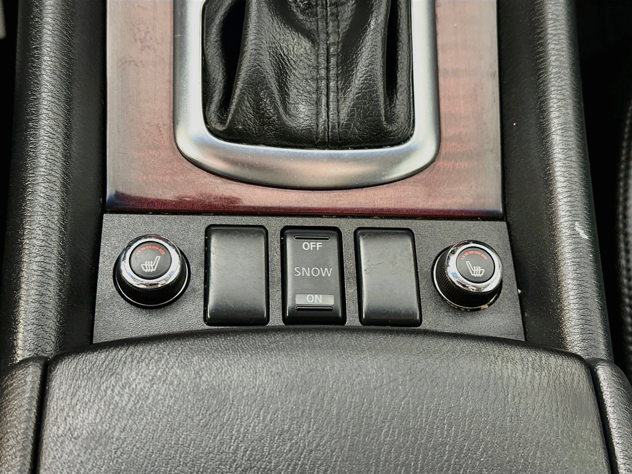 Used 2017 INFINITI QX50 AWD w/ Premium Plus Package image 20