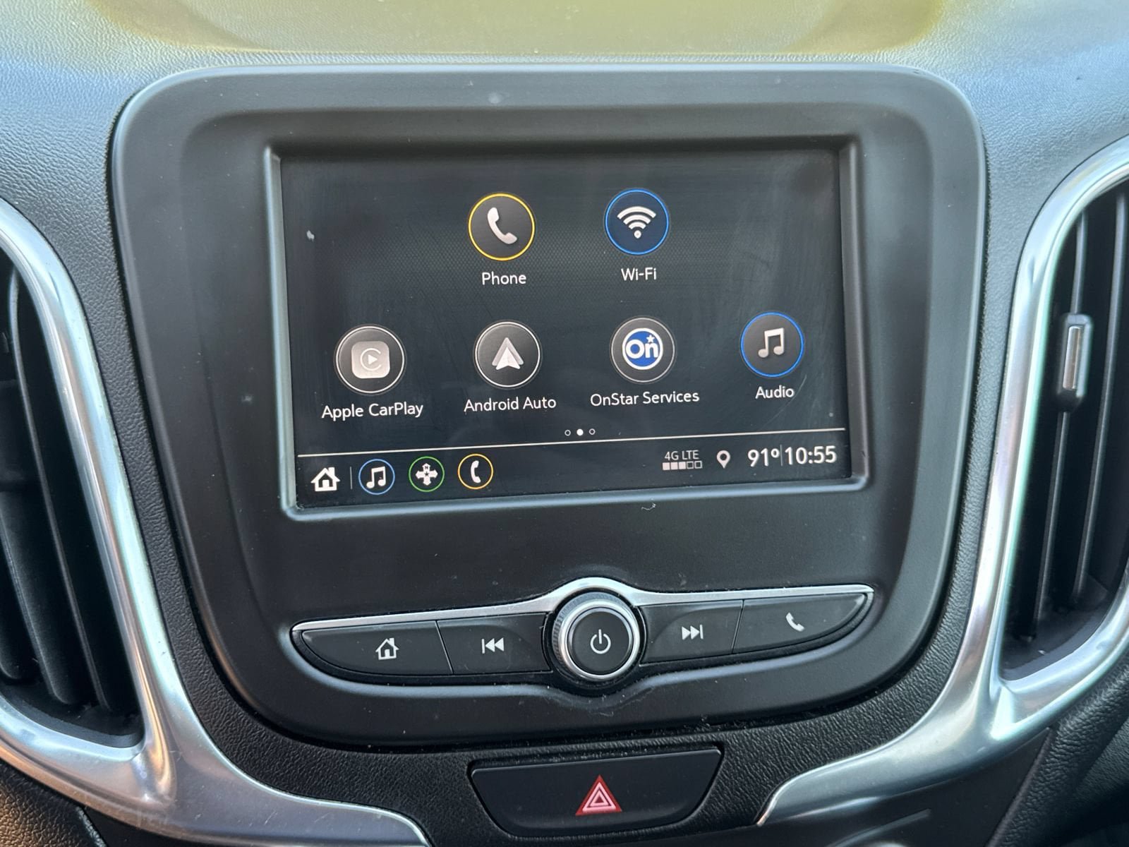Used 2019 Chevrolet Equinox LT FWD image 27