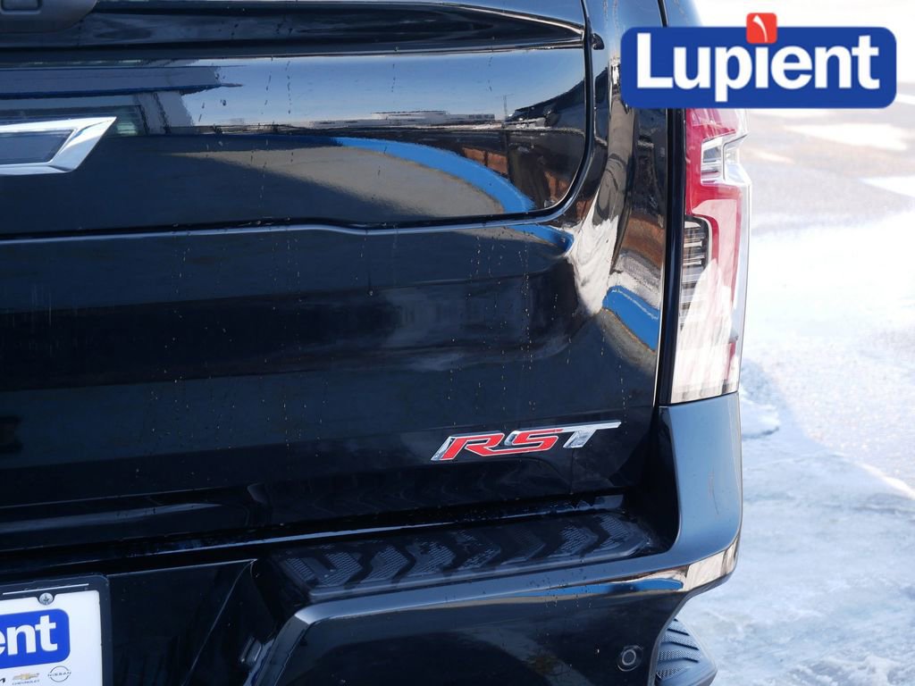 Used 2024 Chevrolet Silverado EV RST image 6