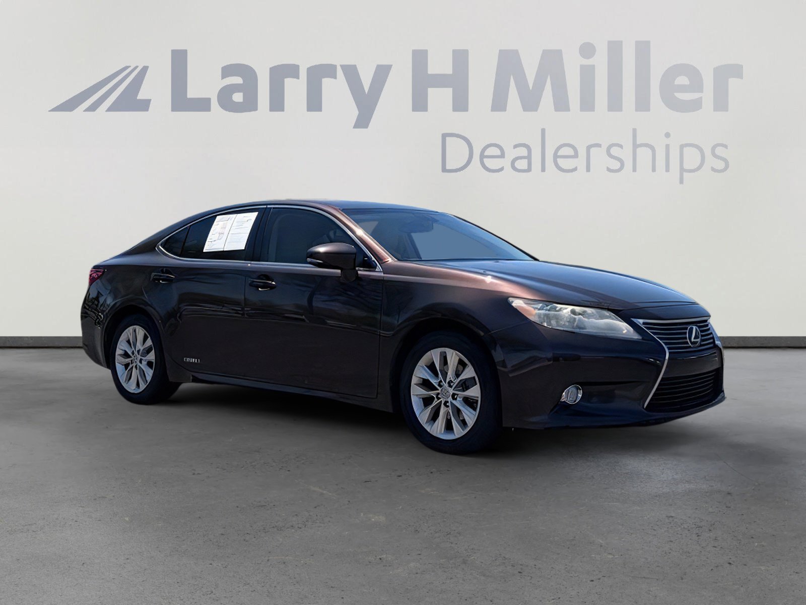 Used 2013 Lexus ES 300h w/ Luxury Pkg FWD image 8