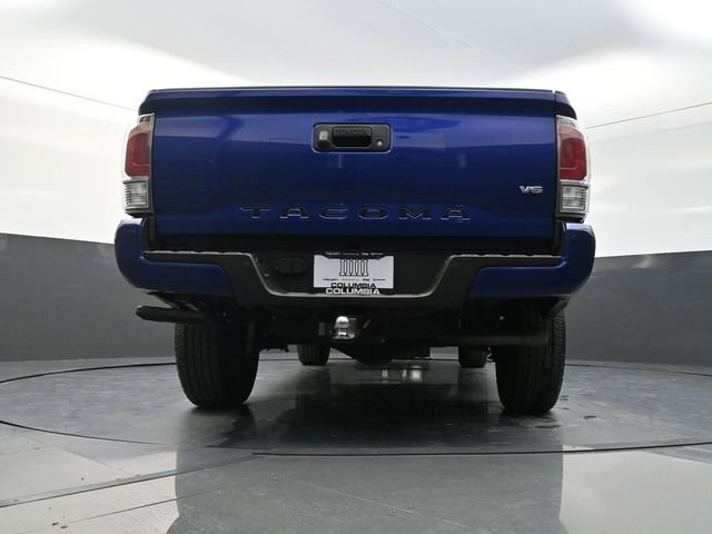 Used 2022 Toyota Tacoma TRD Off-Road w/ TRD Premium Off Road Package image 24