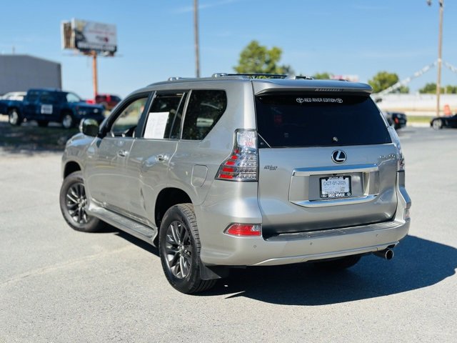 Used 2023 Lexus GX 460 Premium image 5