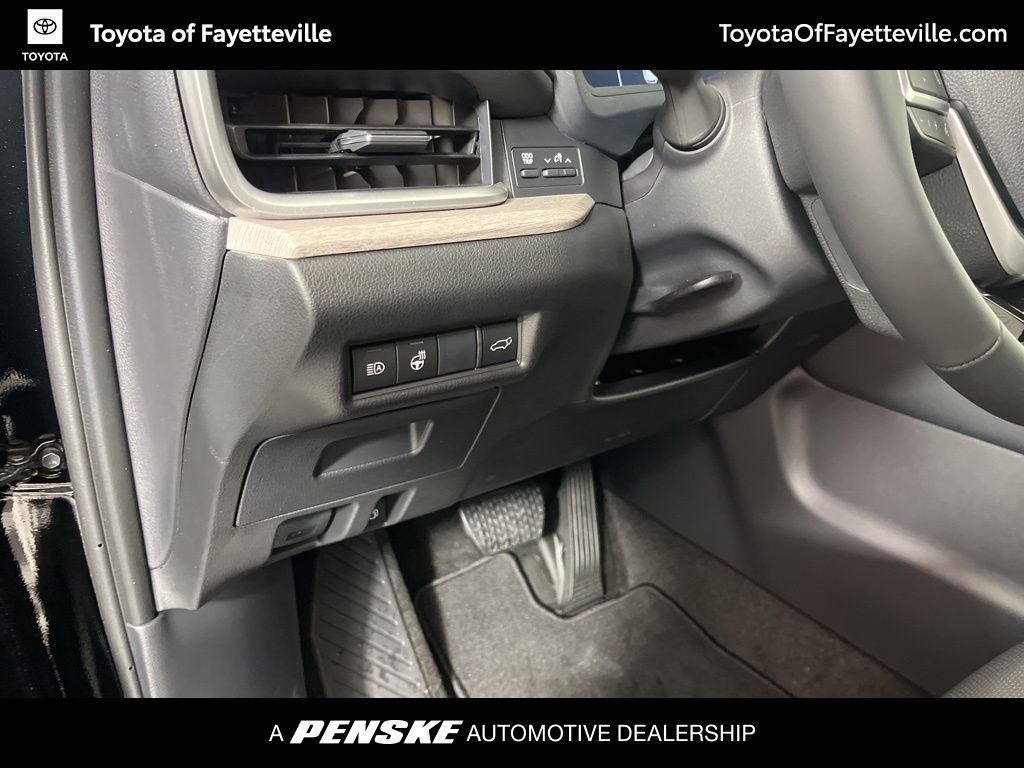 New 2026 Toyota Grand Highlander Limited image 25