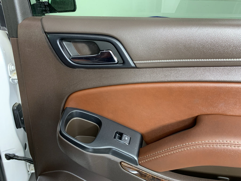 Used 2017 Chevrolet Suburban Premier image 39