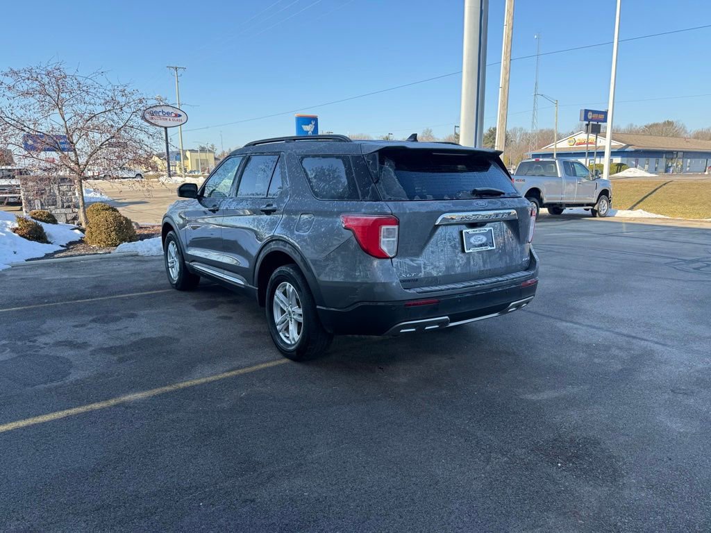 Used 2022 Ford Explorer XLT w/ Equipment Group 202A image 36