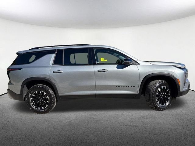 Used 2025 Chevrolet Traverse Z71 AWD/4WD image 18