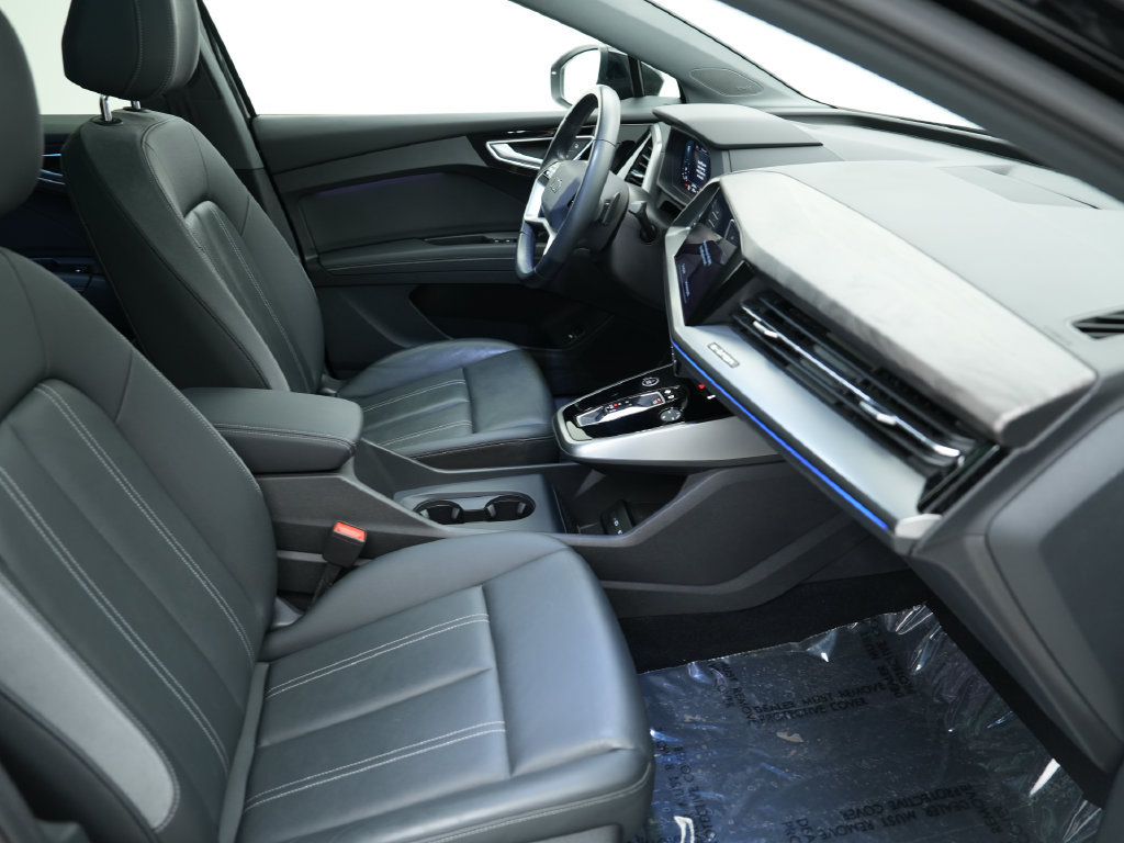 Used 2023 Audi Q4 e-tron Premium Plus w/ Premium Plus RWD image 21