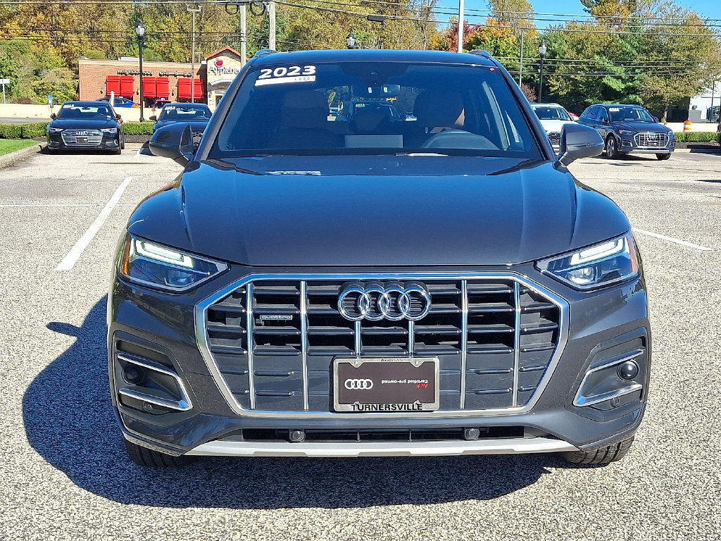 Certified 2023 Audi Q5 2.0T Premium w/ Convenience Package AWD/4WD image 2