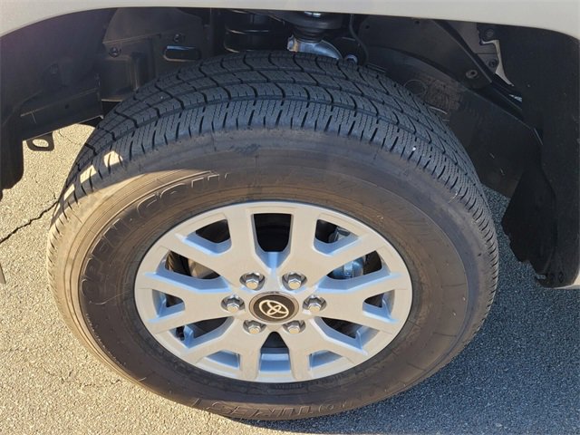 Used 2025 Toyota Tacoma SR5 image 17