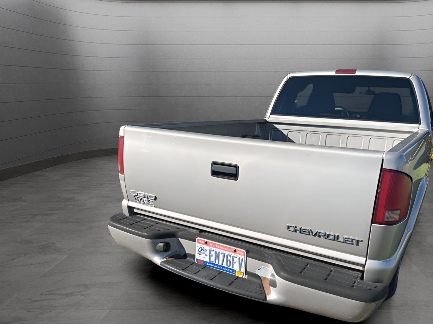 Used 2003 Chevrolet S10 Pickup LS w/ Convenience Package image 11