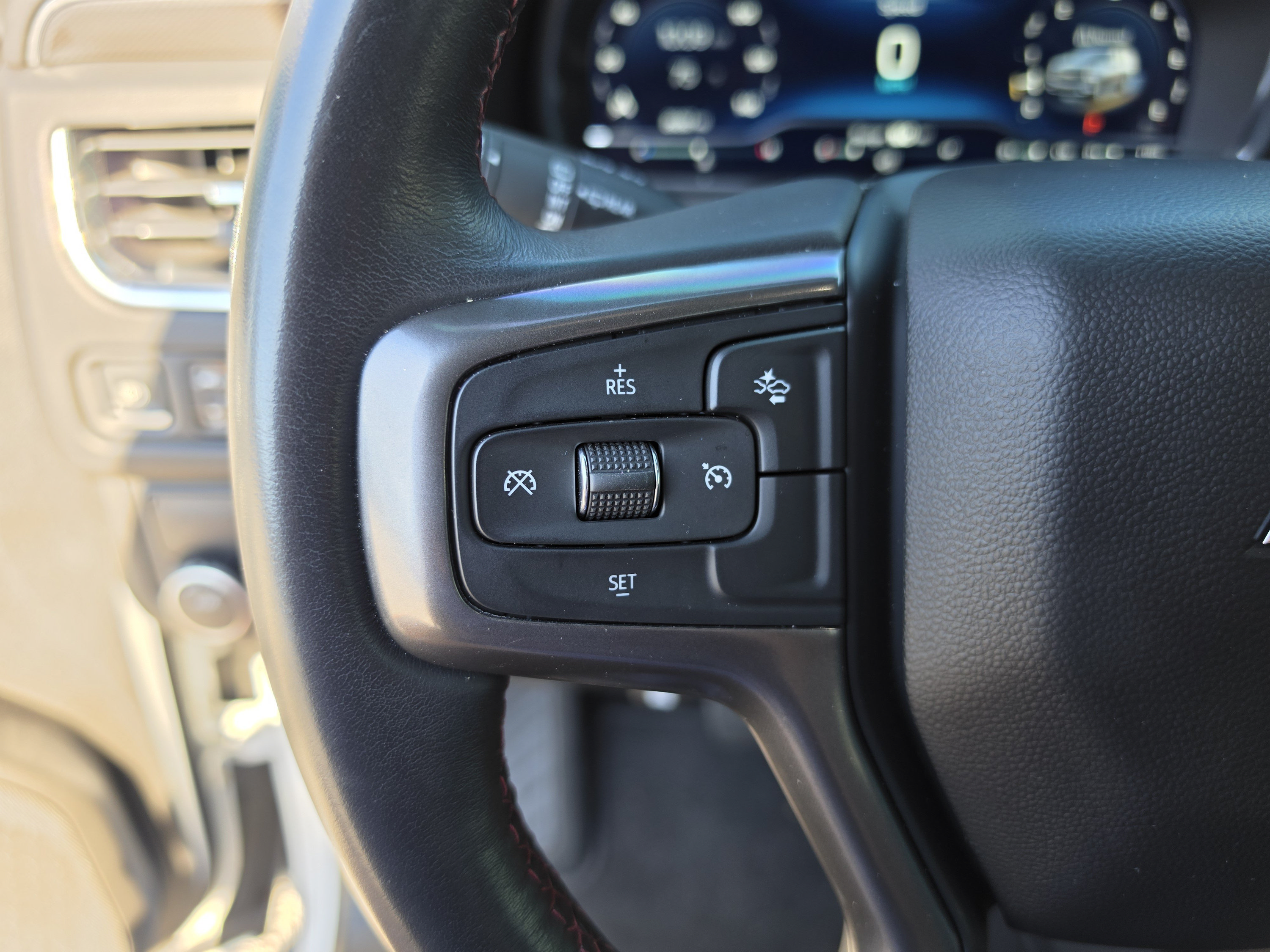 Used 2023 Chevrolet Tahoe RST RWD image 36