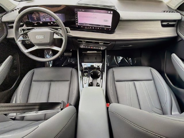 New 2026 Audi Q3 quattro 2.0T AWD/4WD image 15