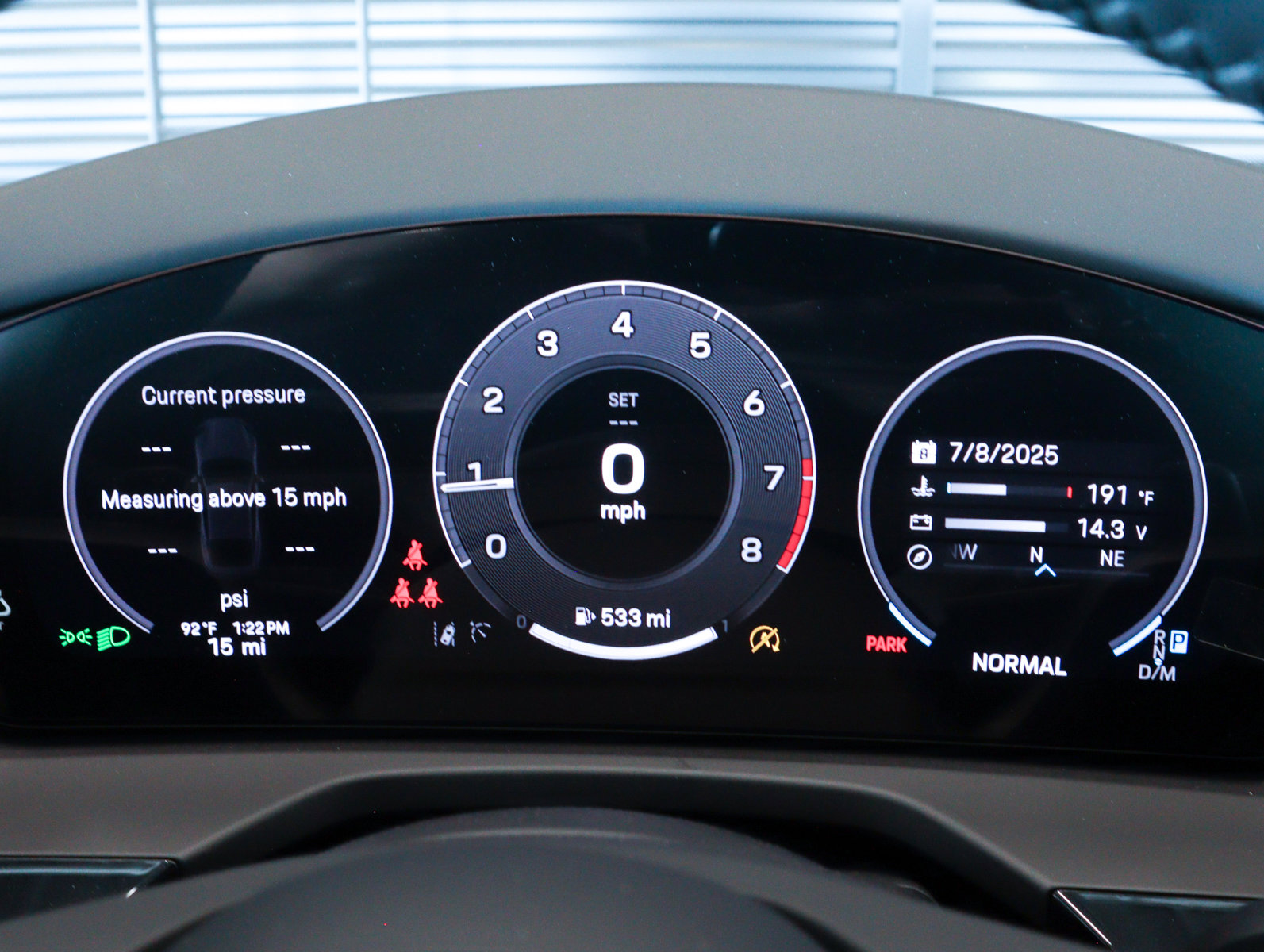 Used 2025 Porsche Panamera GTS image 17