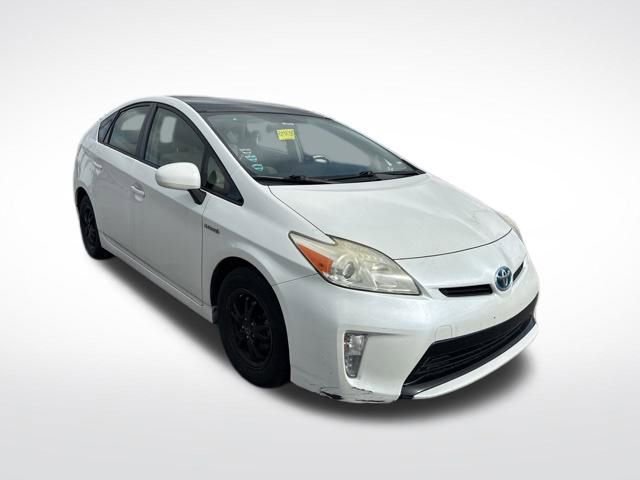 Used 2014 Toyota Prius Three w/ Solar Roof Package image 7