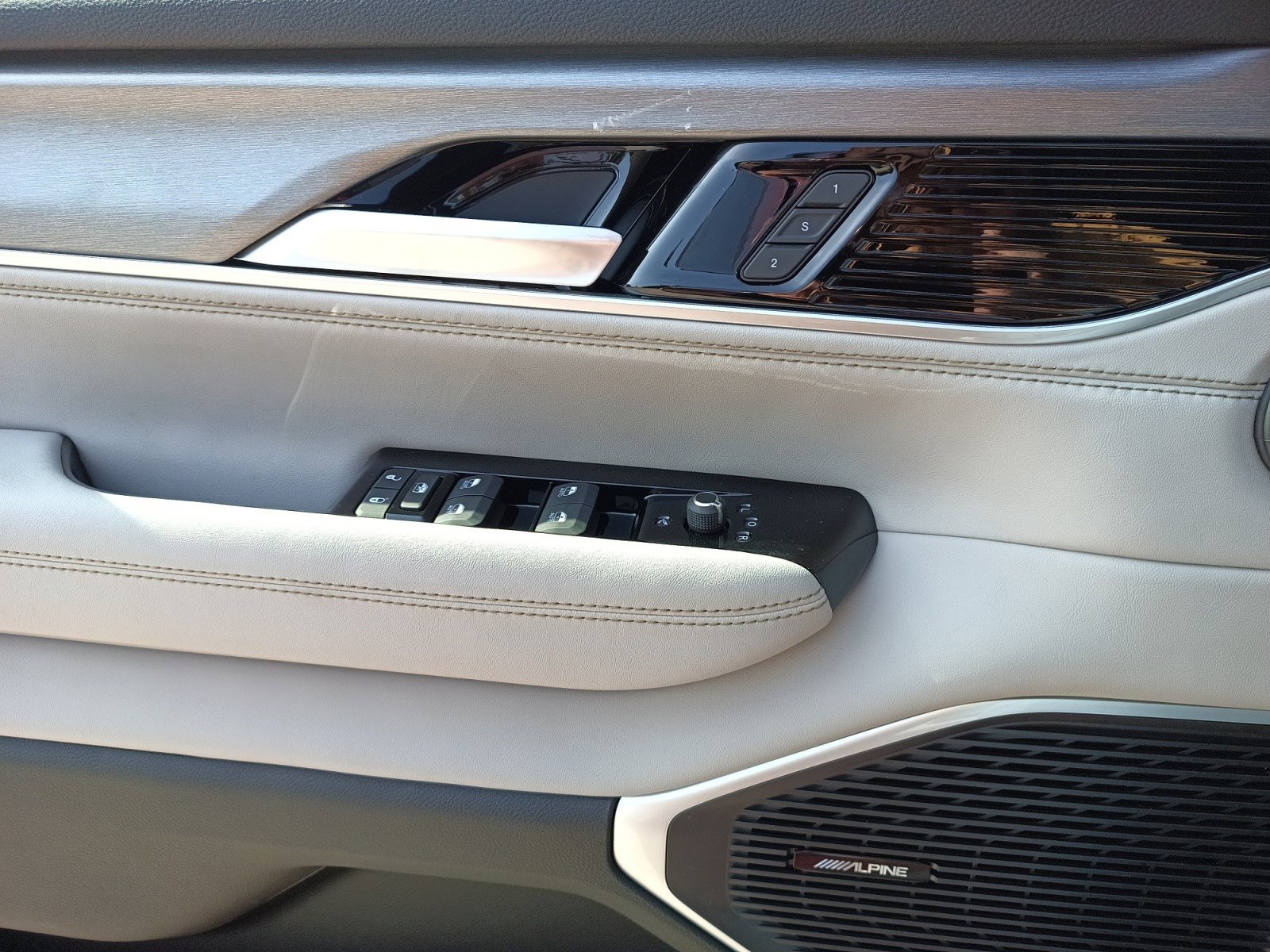 New 2025 Jeep Wagoneer Series II image 25